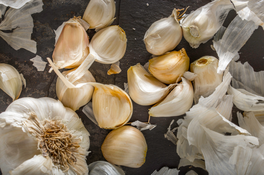 Knoflook tegen Huidproblemen: De Natuurlijke Kracht van een Vergeten Remedy (met DIY)